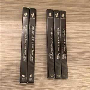 Younique Brow Liner & Lip Liner